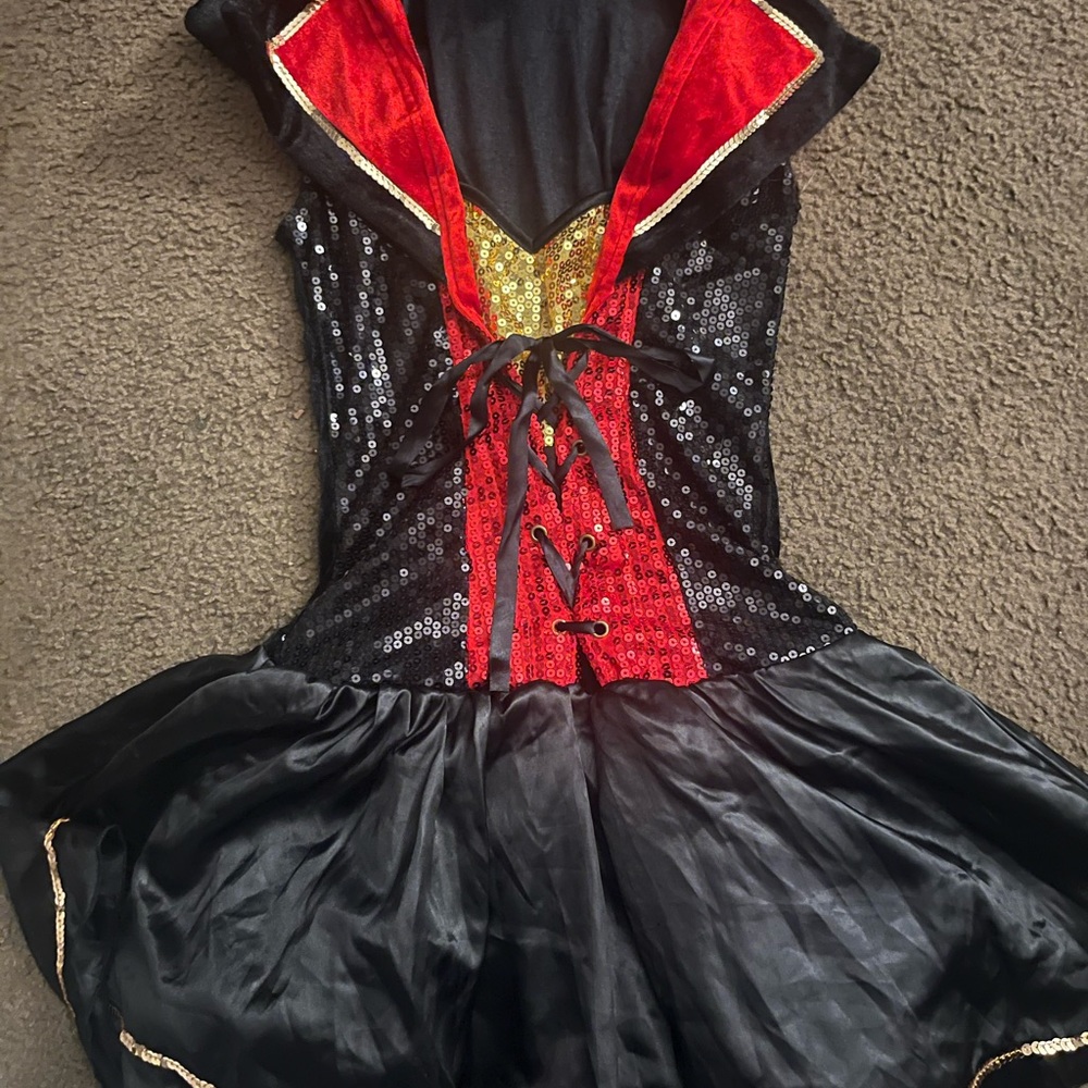 Women’s Dazzling Ringmaster costume size 6-8